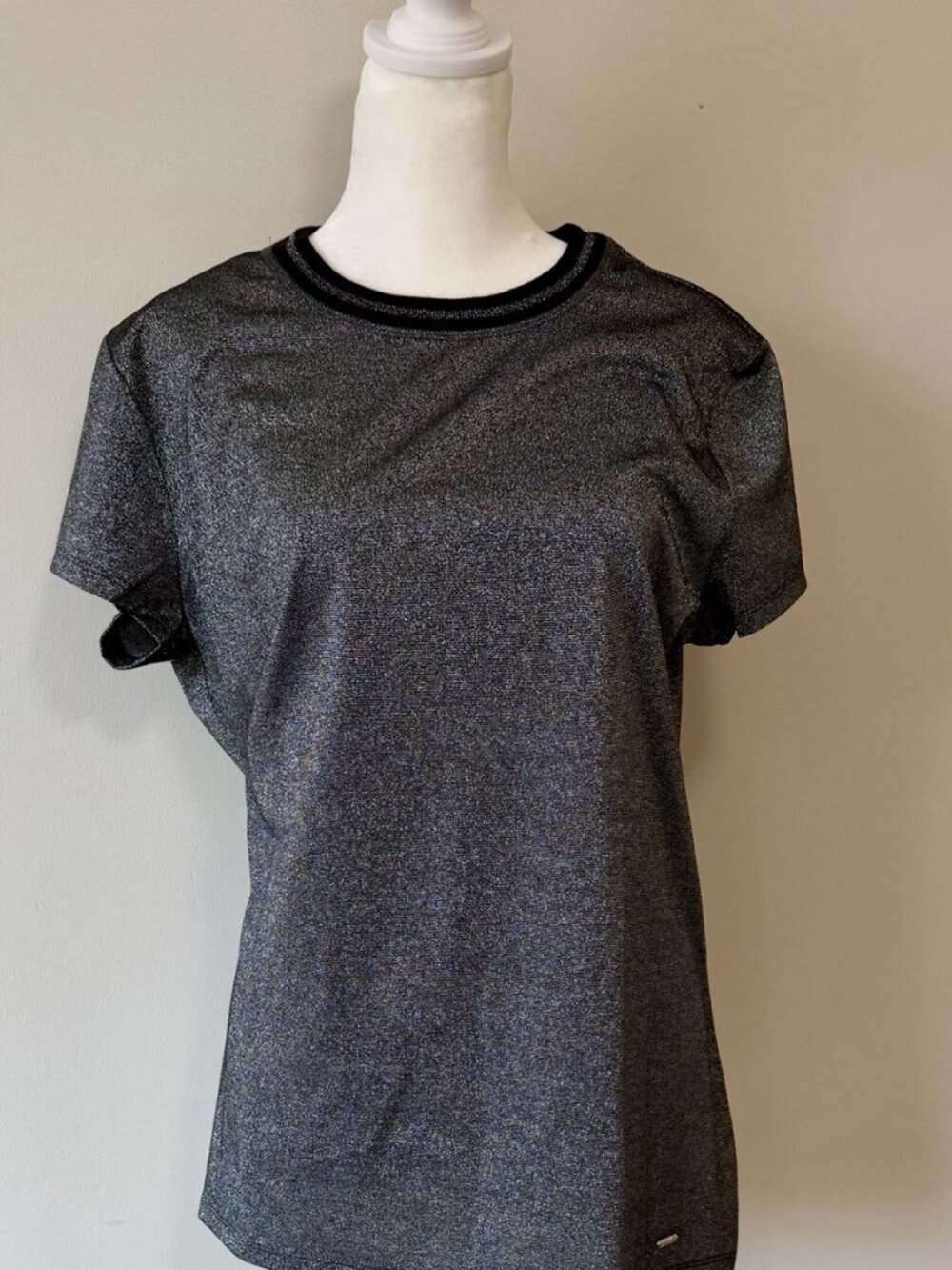Ted Baker Woman’s Grey Crew Neck T Shirt Sz 4